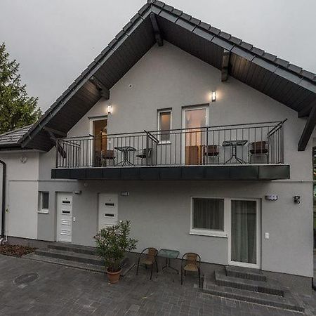 Kikoeto Anna Apartmanok Balatonboglár Exterior photo